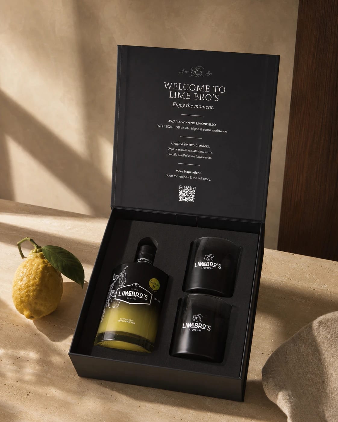 The Tumbler Set: Lime Bro's Limoncello (50cl), 2 tumblerglazen, Luxe geschenkverpakking