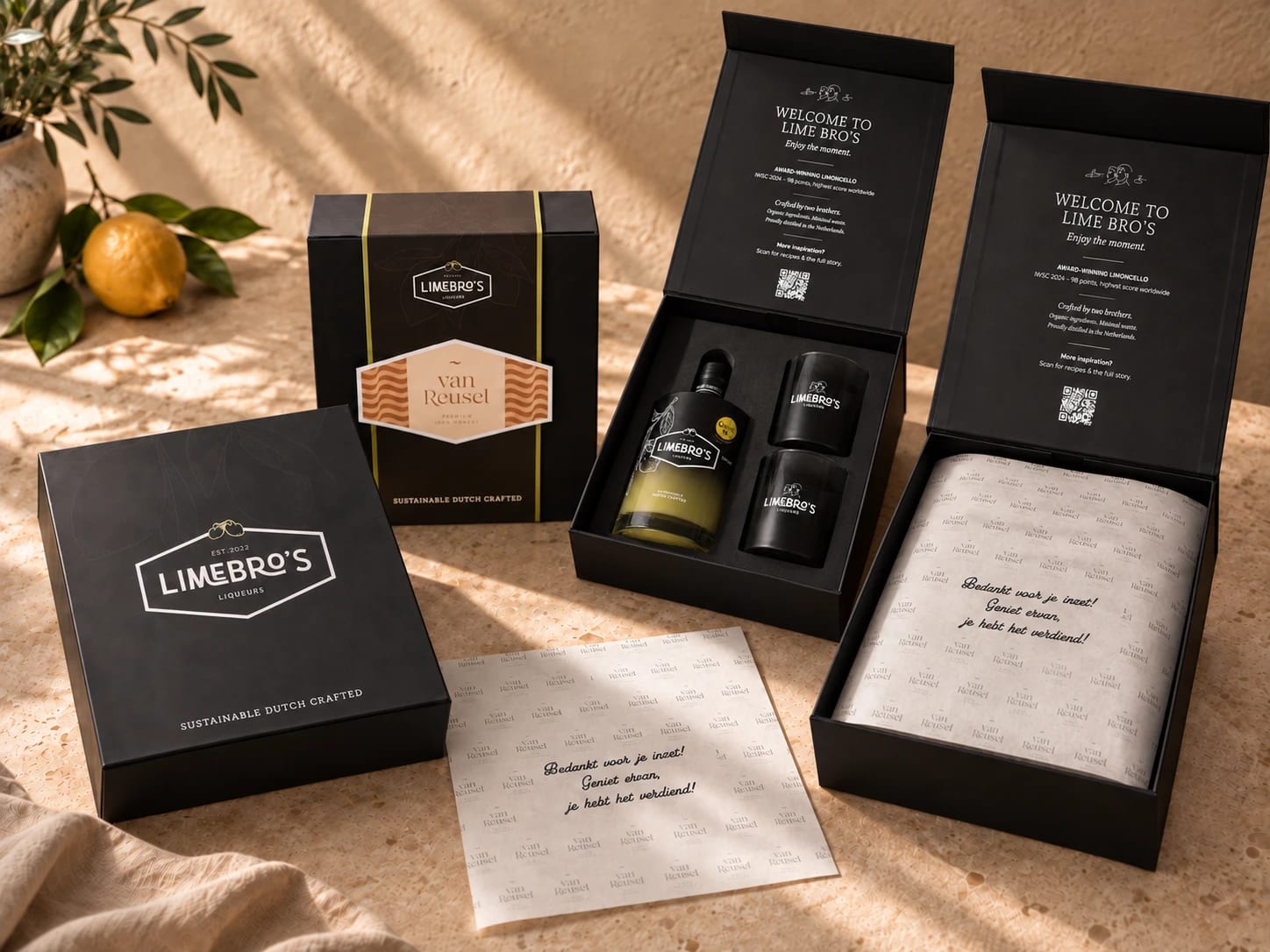 Gepersonaliseerde Lime Bro's geschenkdoos met logo-sleeve en inlegvel met eigen boodschap